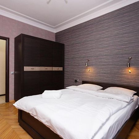 Apartments On Privokzalnaya Minsk Esterno foto